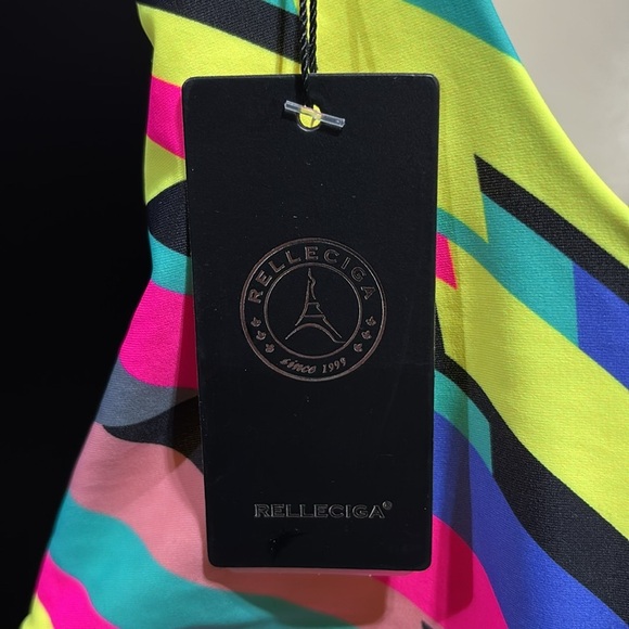 Relleciga Thong cut,adjustable straps,removable pads,geometric pattern, swim - Picture 6 of 13